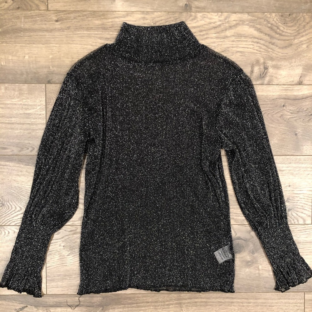 NWOT Verge Girl Sheer Top